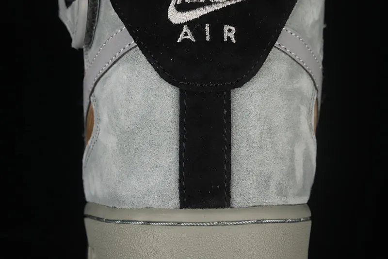 All categories Nk Air Force 1 Air Force series Nk Air Force 1 Mid Air Force mid-top Nk Air Force 1'07 Mid "Christmas" Christmas tree theme color Air Force 1 low-top casual sneakers CQ5059-118